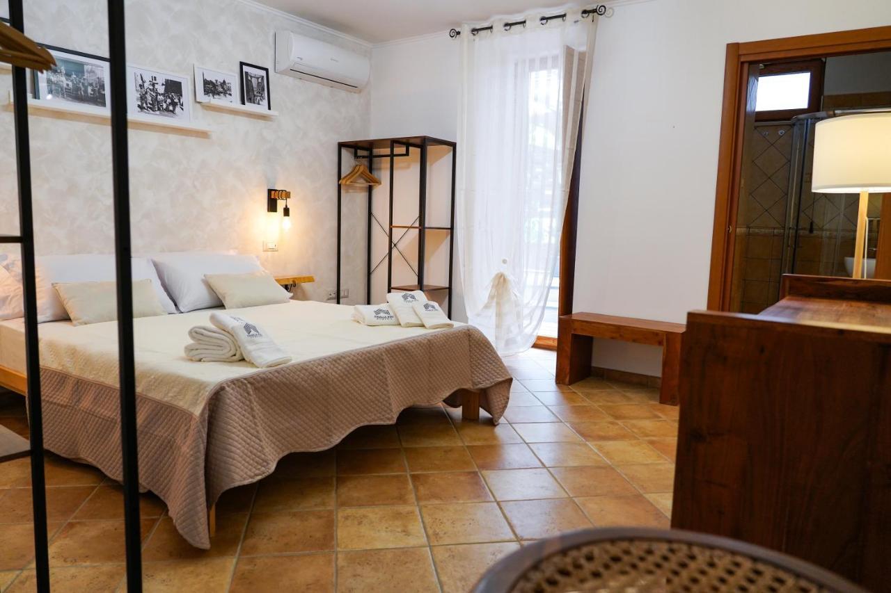 Familiainn Rooms & Apartments Pompeja Zewnętrze zdjęcie