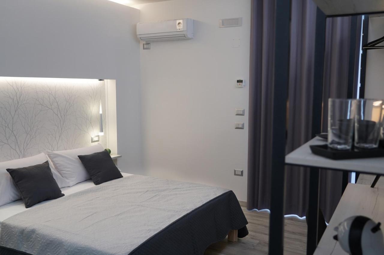 Familiainn Rooms & Apartments Pompeja Zewnętrze zdjęcie